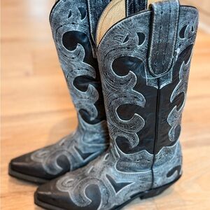 Cowgirl Cowboy Black and Gray Heeled Boots